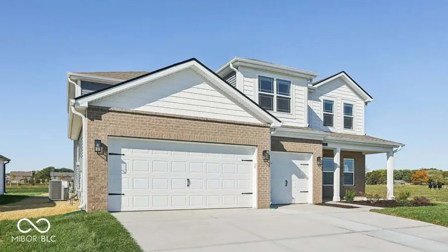 220 Aster Way, Greenfield, IN 46140 - Image #2