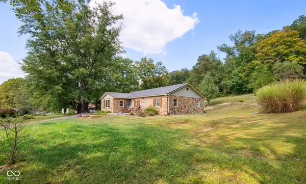 5818 Bellsville Pike, Columbus, IN 47201