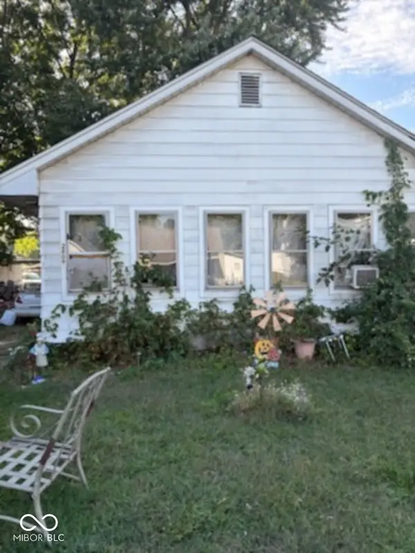 2809 S 11th 1/2 Street, Terre Haute, IN 47802