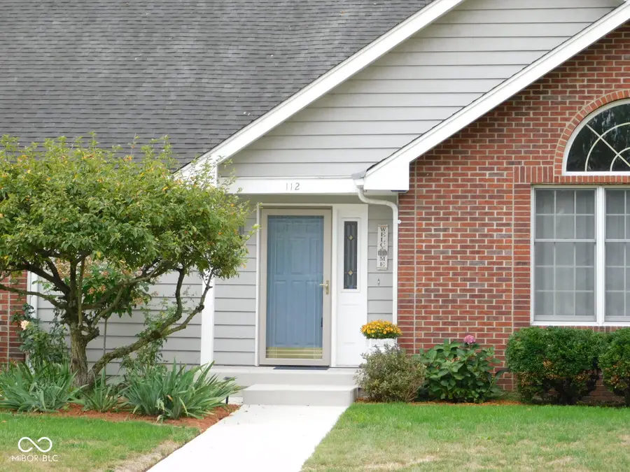 112 Cardinal Drive E, Seymour, IN 47274 - Image #2