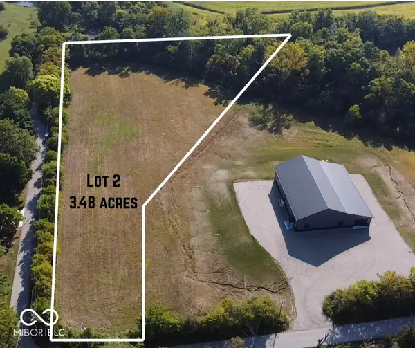 1 Paradise Lake Road, Martinsville, IN 46151