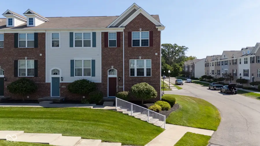 12706 Hannah Hill Road, Fishers, IN 46037 - Image #2