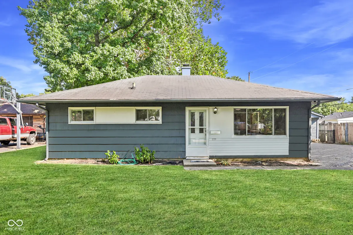 229 Arlington Street, Whiteland, IN 46184 - Image #1