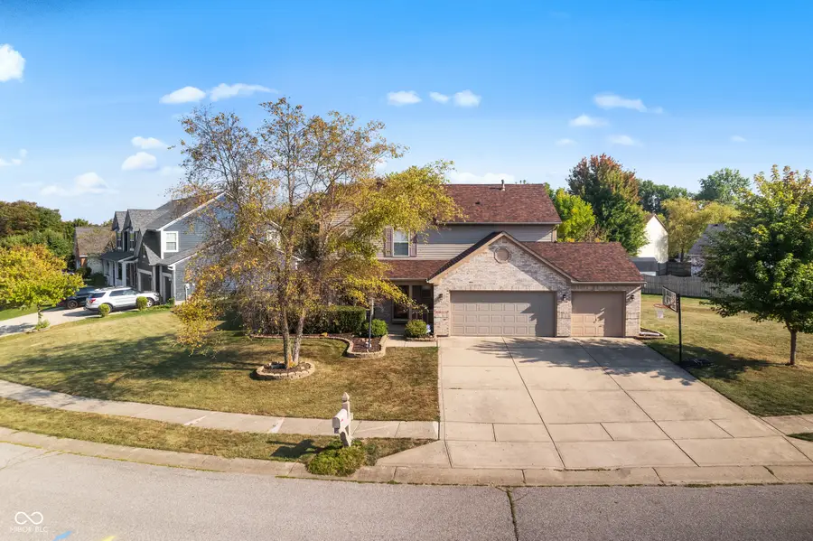 7913 Meadow Bend Lane, Indianapolis, IN 46259 - Image #2