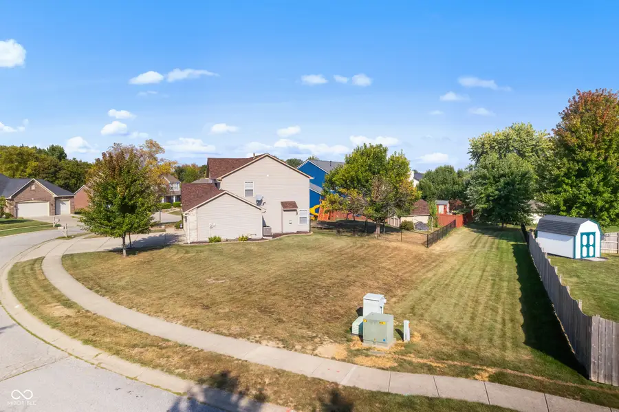 7913 Meadow Bend Lane, Indianapolis, IN 46259 - Image #3