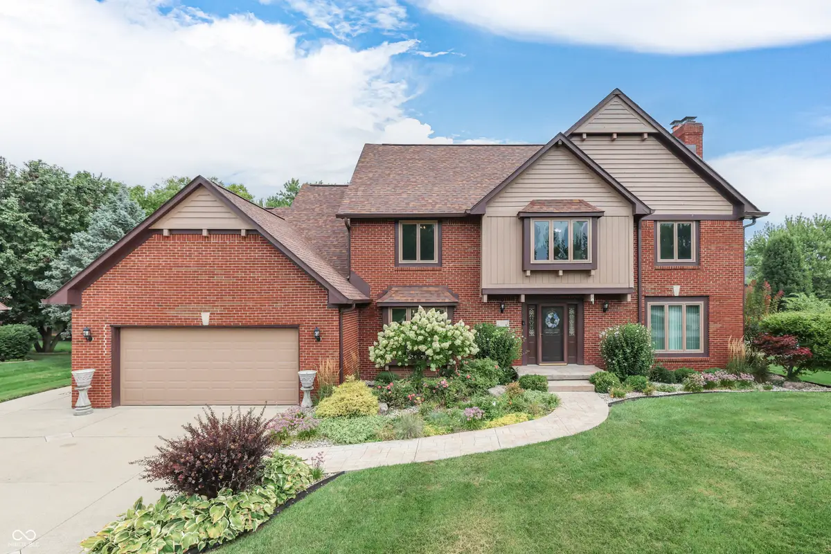 854 Richart Lane, Greenwood, IN 46142 - Image #1