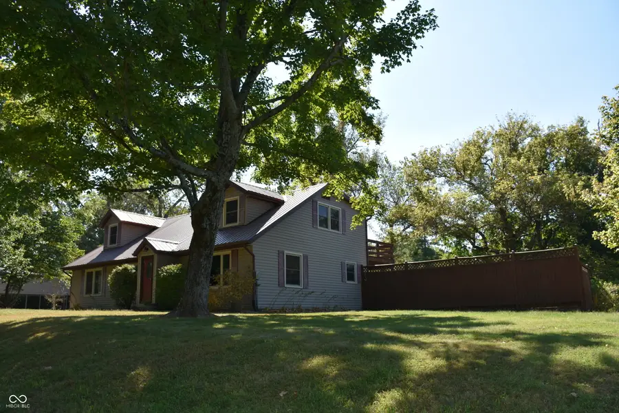 9677 W Reeves Road, Spencer, IN 47460 - Image #2