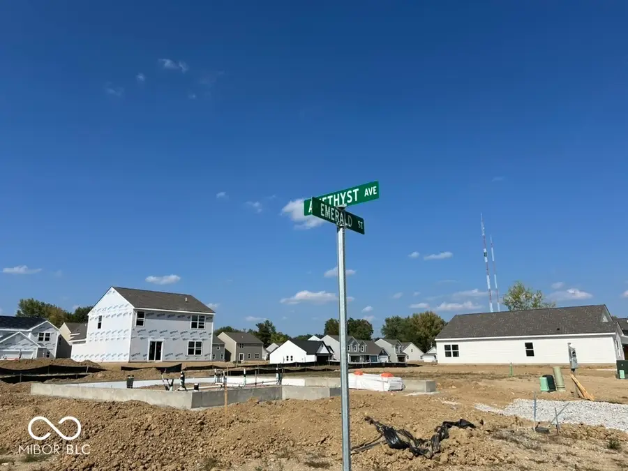 2890 Emerald Street, Indianapolis, IN 46268 - Image #3