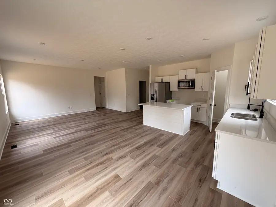 196 Jefferson Valley, Coatesville, IN 46121 - Image #3