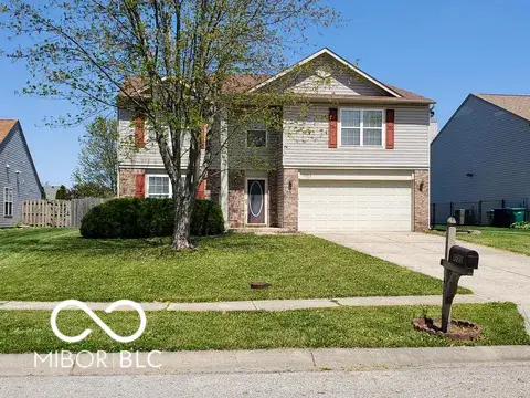 7723 Crooked Meadows Drive, Indianapolis, IN 46268