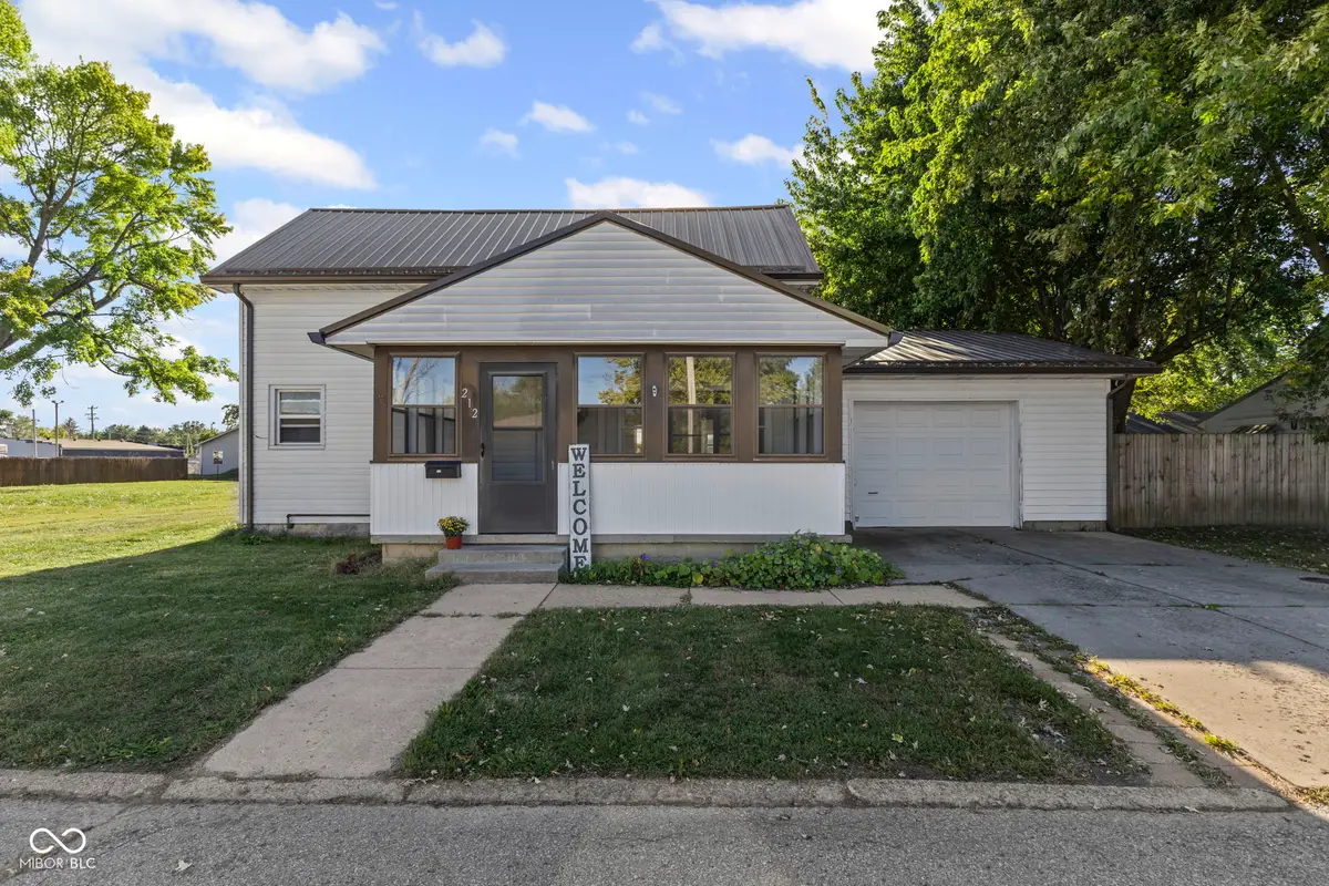 212 S Mccarty Street, Fortville, IN 46040 - Image #1