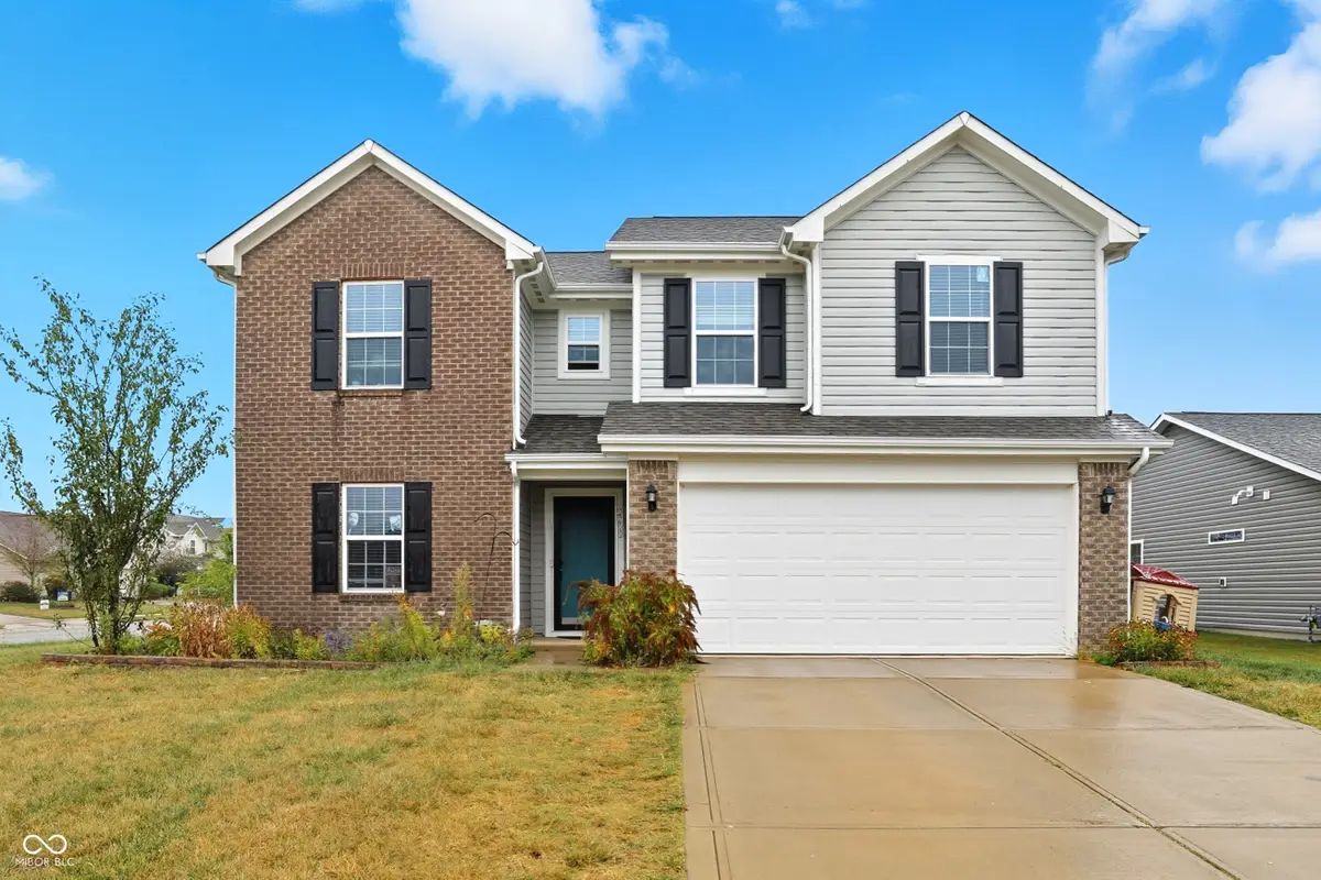 2202 Silver Spoon Drive, Greenfield, IN 46140 - Image #1