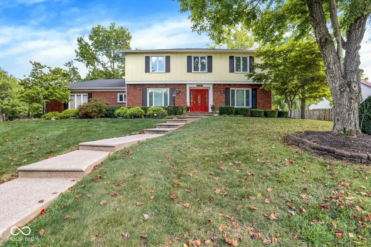 6831 Kingswood Drive, Indianapolis, IN 46256 - Image #1