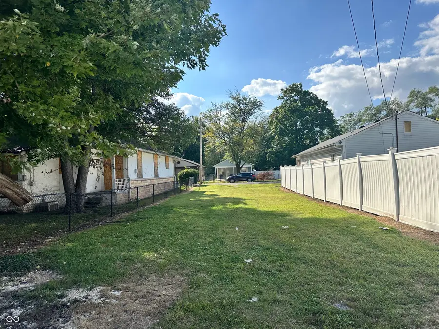 557 Lynn Street, Indianapolis, IN 46222 - Image #2