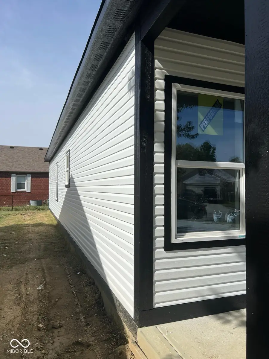 3226 Keystone Lakes Way, Indianapolis, IN 46237 - Image #2