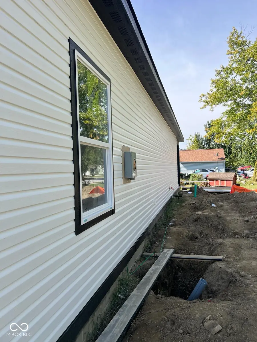 3226 Keystone Lakes Way, Indianapolis, IN 46237 - Image #3