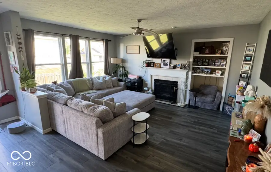 8116 W Carlow Circle, Indianapolis, IN 46214 - Image #2