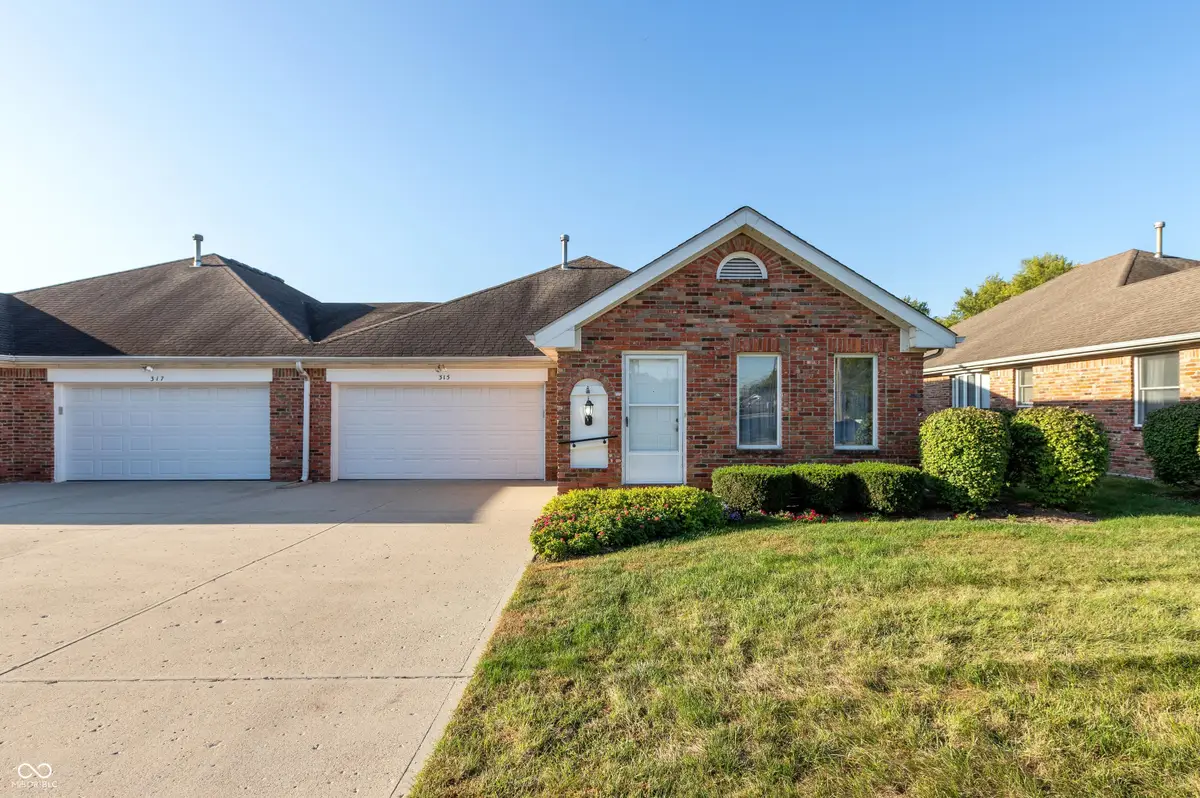 315 E College Avenue #20, Brownsburg, IN 46112 - #1