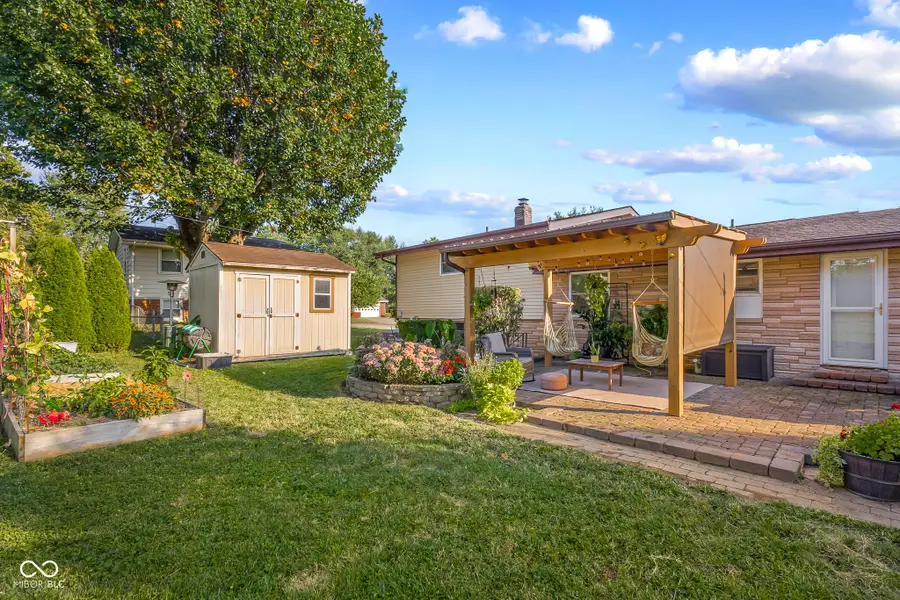 3035 Beech Court, Columbus, IN 47203 - #2