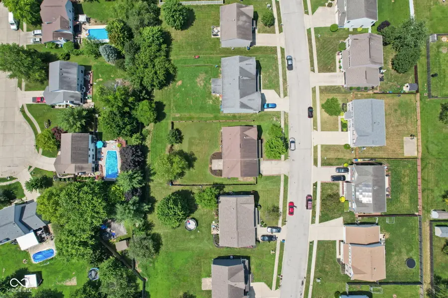 10847 Greenleaf Drive, Indianapolis, IN 46229 - Image #3