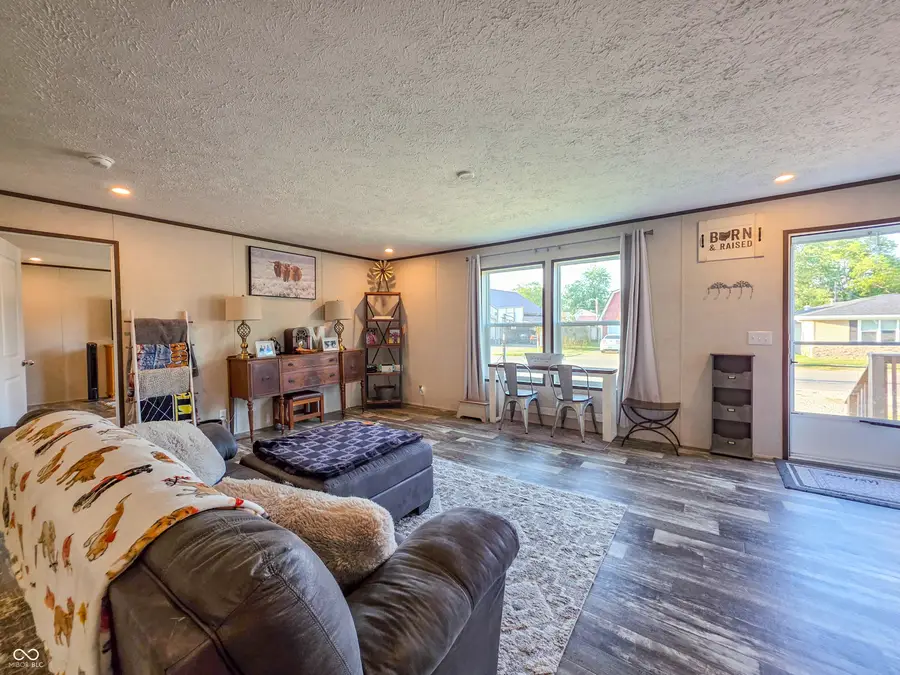 969 A Street Se, Linton, IN 47441 - Image #2