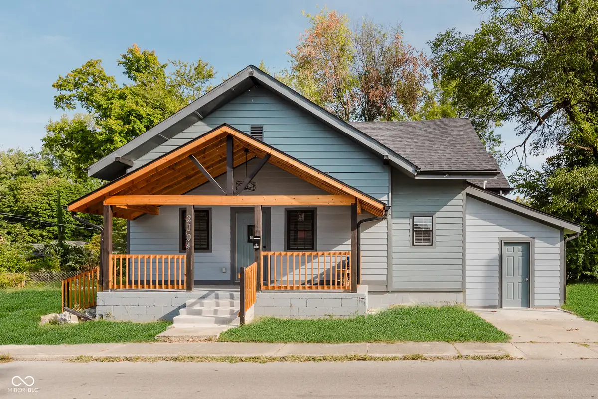 2104 W 16th Street, Anderson, IN 46016 - #1