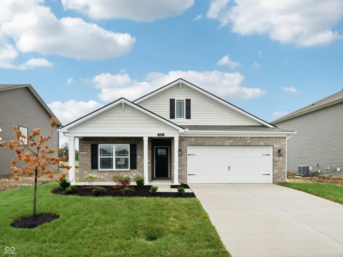 213 Holly Lane, Greenfield, IN 46140 - Image #1