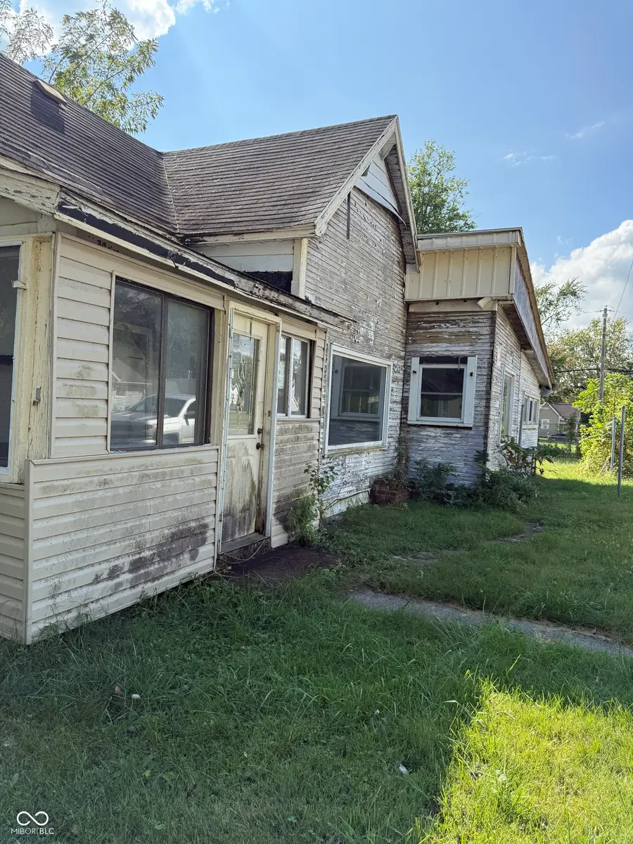 825 N Brady Street, Muncie, IN 47303 - Image #2