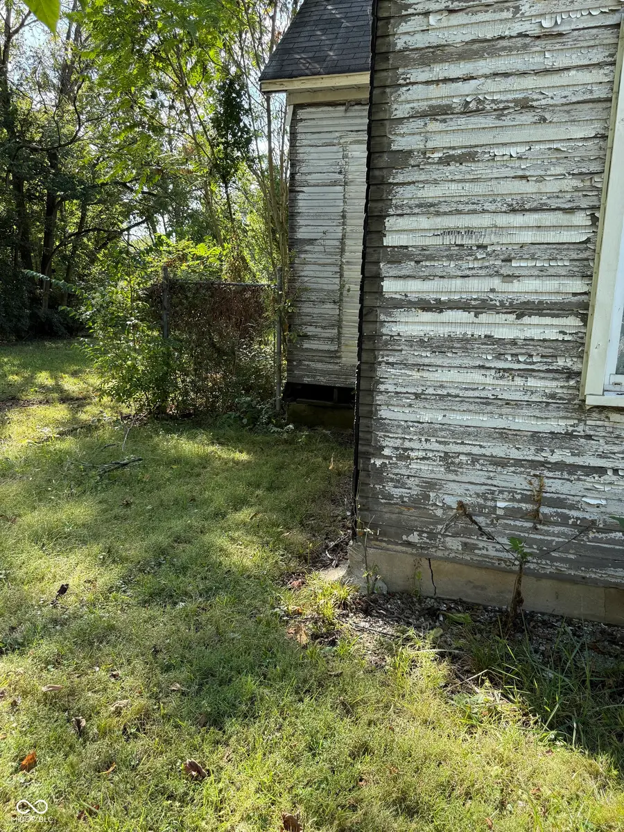 825 N Brady Street, Muncie, IN 47303 - Image #3