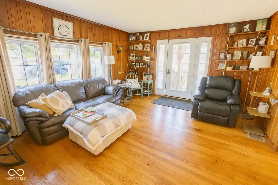 1400 S Anderson Street, Elwood, IN 46036 - Image #3