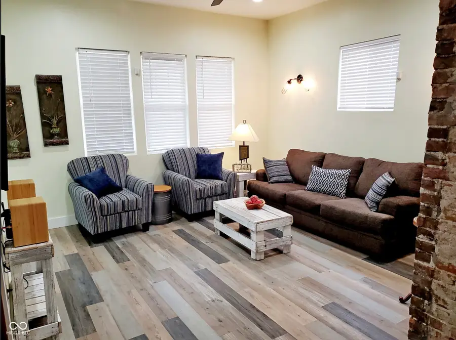 342 Orange Street, Indianapolis, IN 46225 - Image #3