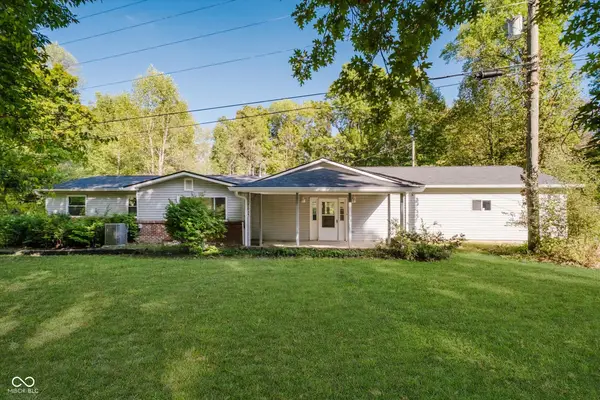 7635 Grizzly Drive, Nineveh, IN 46164