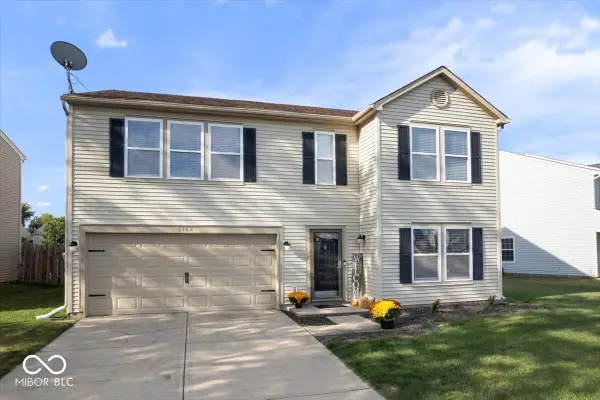 5762 N Jamestown Drive, McCordsville, IN 46055