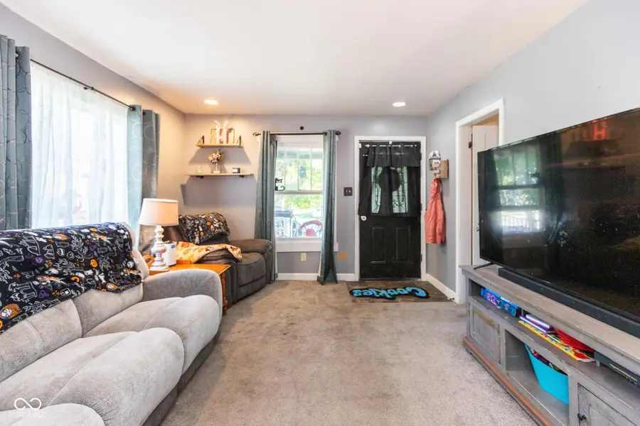 1101 S Shelby Street, Shelbyville, IN 46176 - Image #3