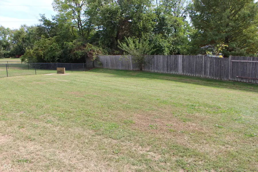 5409 Bluff View Drive, Indianapolis, IN 46217 - Image #3