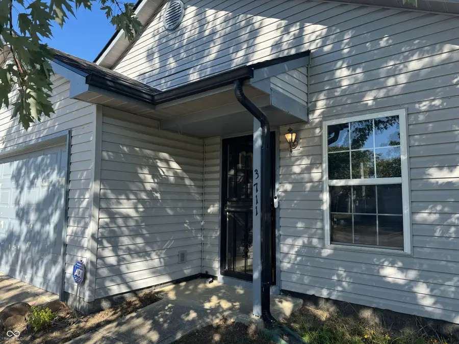 3711 Rock Maple Drive, Indianapolis, IN 46235 - Image #2