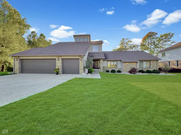 1040 Champion Court, Columbus, IN 47201