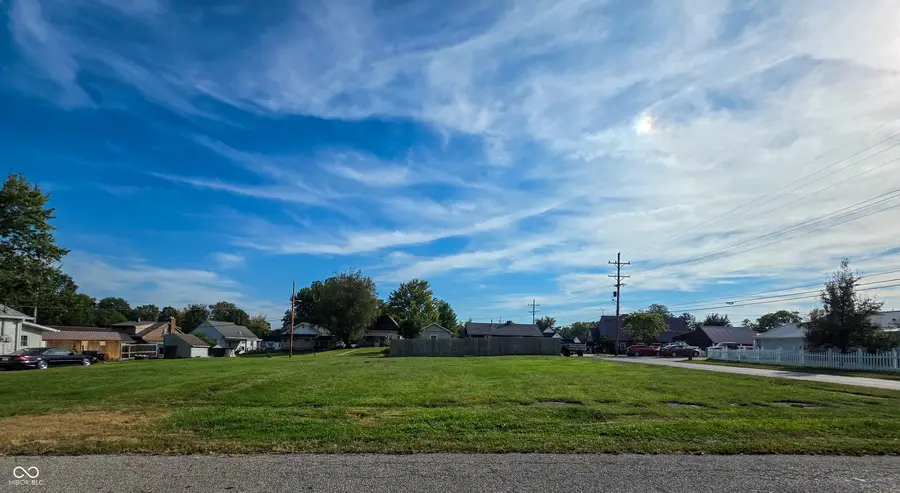 1129 Roosevelt Street, Linton, IN 47441 - Image #2