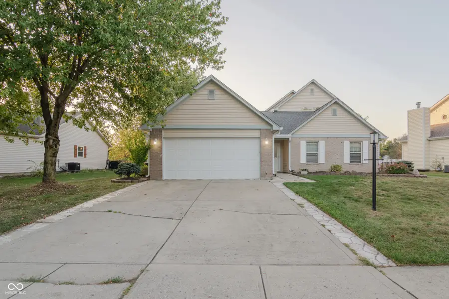 18875 Wimbley Way, Noblesville, IN 46060 - Image #2