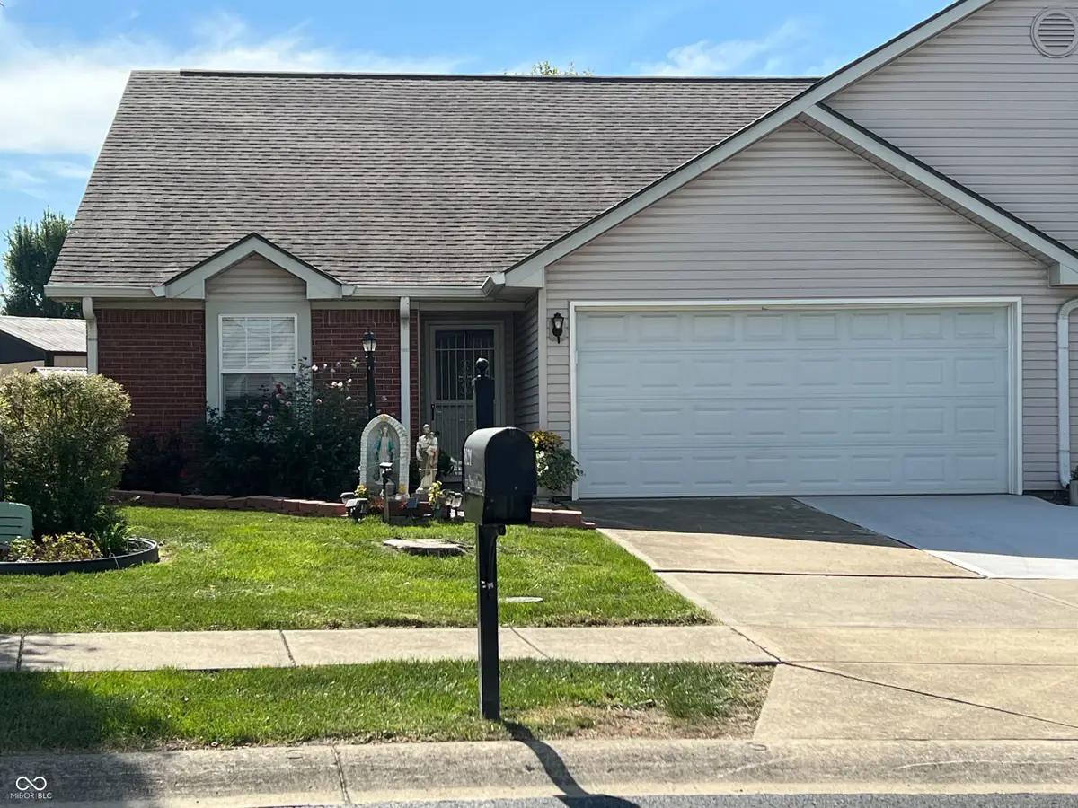 3821 Gray Pond Court, Indianapolis, IN 46237 - Image #1