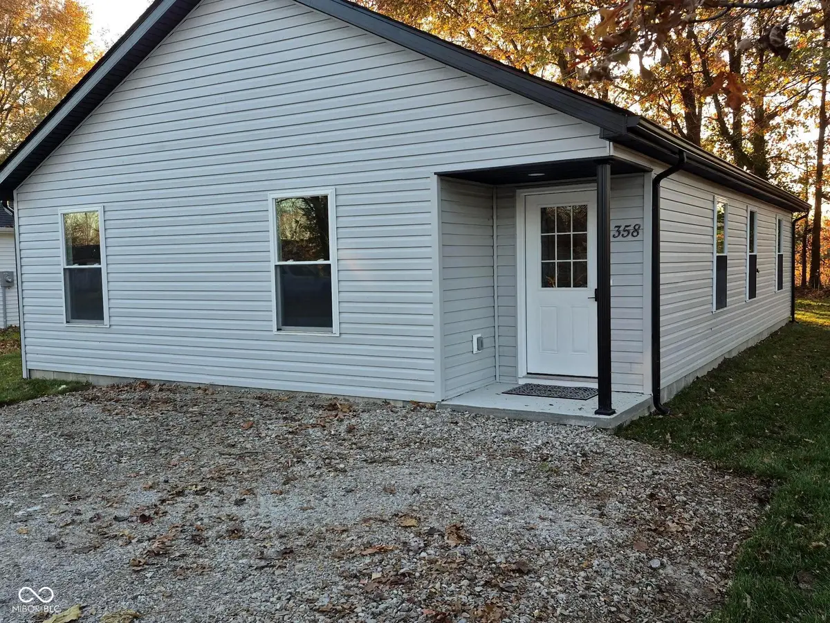 358 S Oak Street, Austin, IN 47102 - Image #1