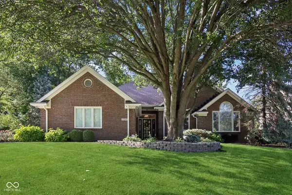 11244 Woods Bay Lane, Indianapolis, IN 46236