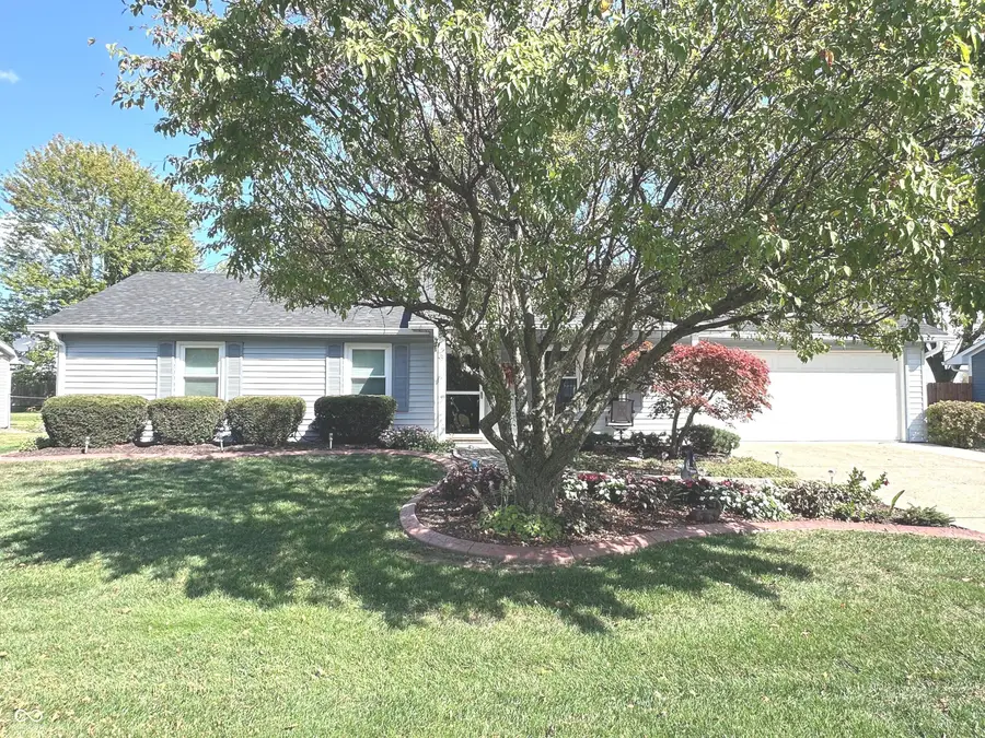 53 Oakden Court, Whiteland, IN 46184 - Image #2