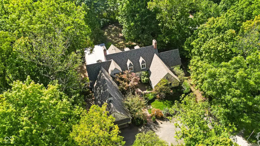 6047 Brokenhurst Road, Indianapolis, IN 46220 - Image #3