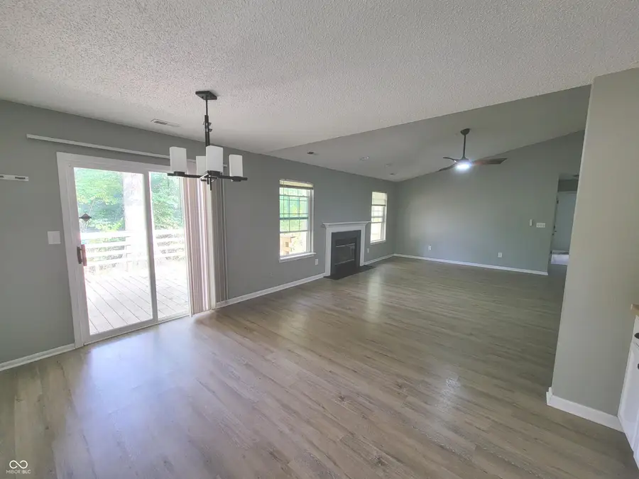 Address Withheld By Seller, Indianapolis, IN 46237 - Image #2