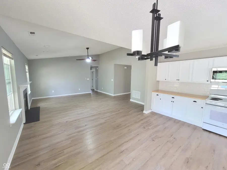 Address Withheld By Seller, Indianapolis, IN 46237 - Image #3