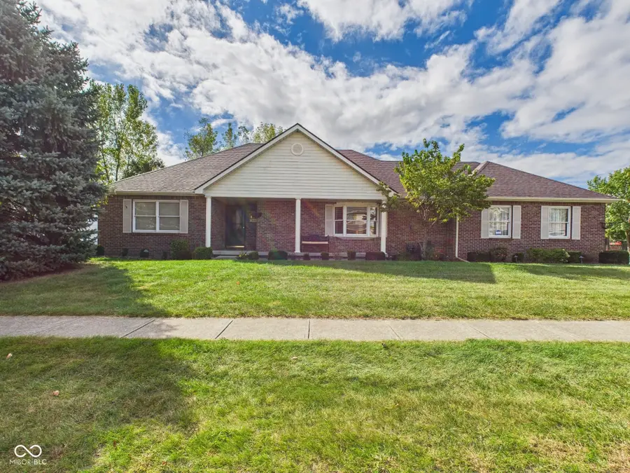 261 Blue Spruce Drive, Pendleton, IN 46064 - Image #2