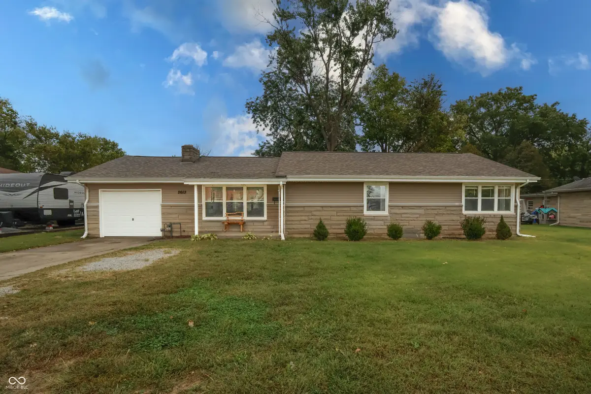 2613 Maple Street, Columbus, IN 47201 - Image #1