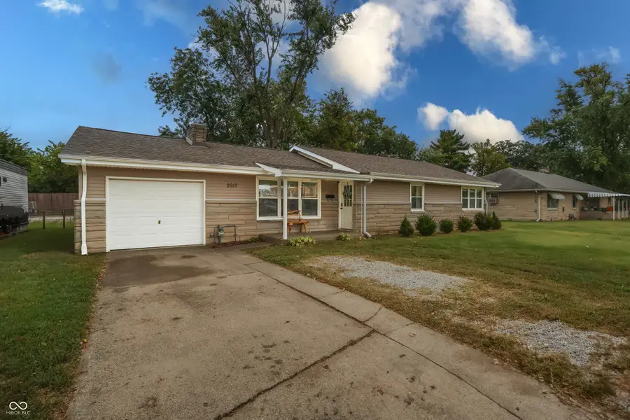 2613 Maple Street, Columbus, IN 47201 - Image #3