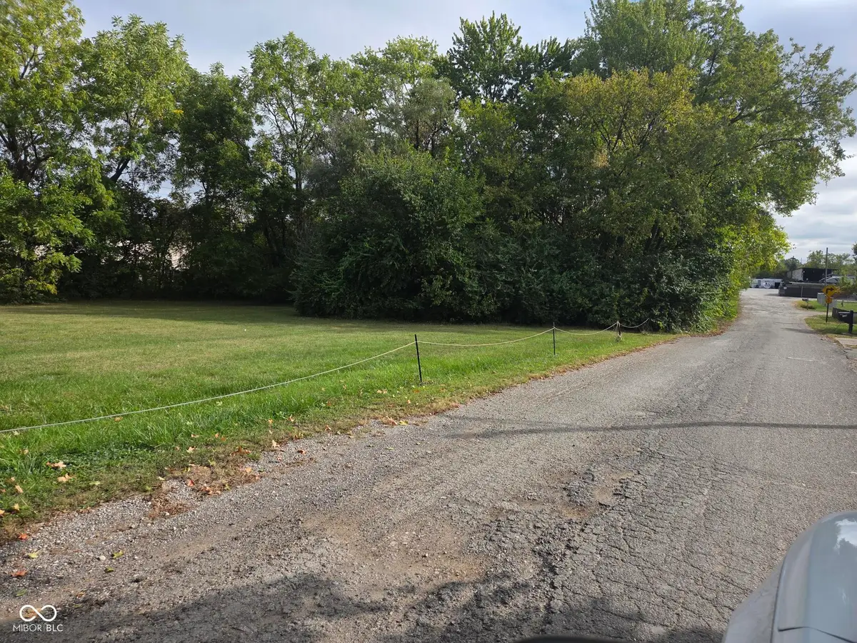 700 E Werges Avenue, Indianapolis, IN 46227 - Image #1